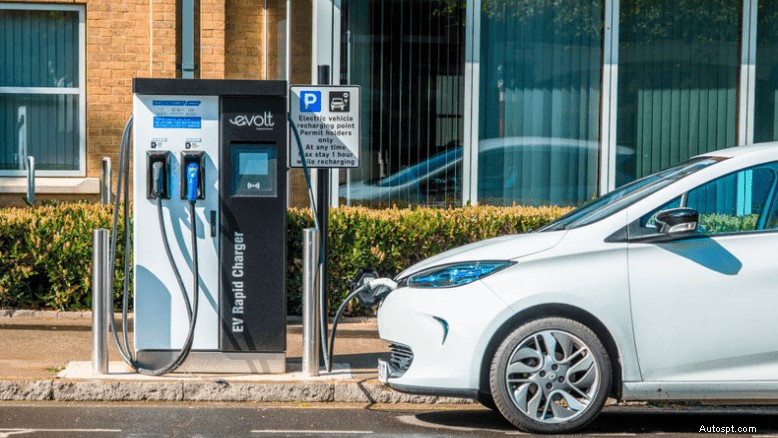 Gratis EV-opladen:waar en hoe u uw elektrische auto kosteloos kunt opladen 