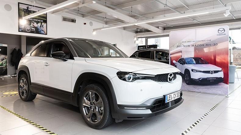 Hoeveel kost een elektrische auto werkelijk? Een uitgebreide kostenvergelijking 
