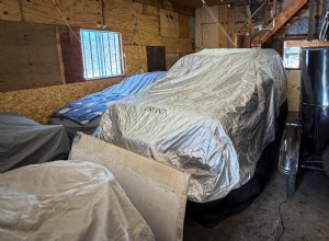 Robuuste autohoes met ingebouwd muisafschrikmiddel 