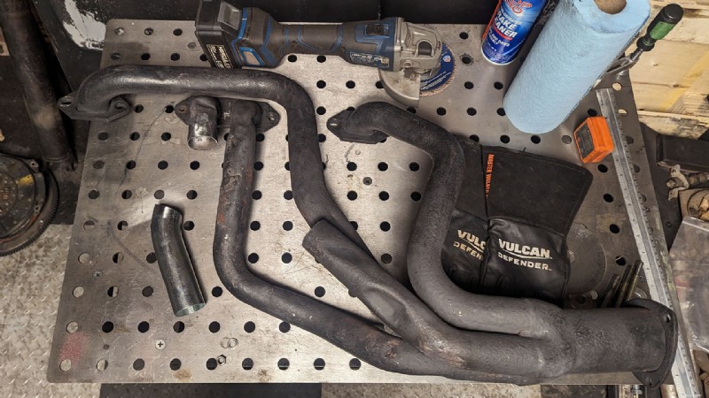 Een Dodge Charger uit 1969 upgraden:van een ingeschroefde ophangingswissel tot een groot fabricageproject 