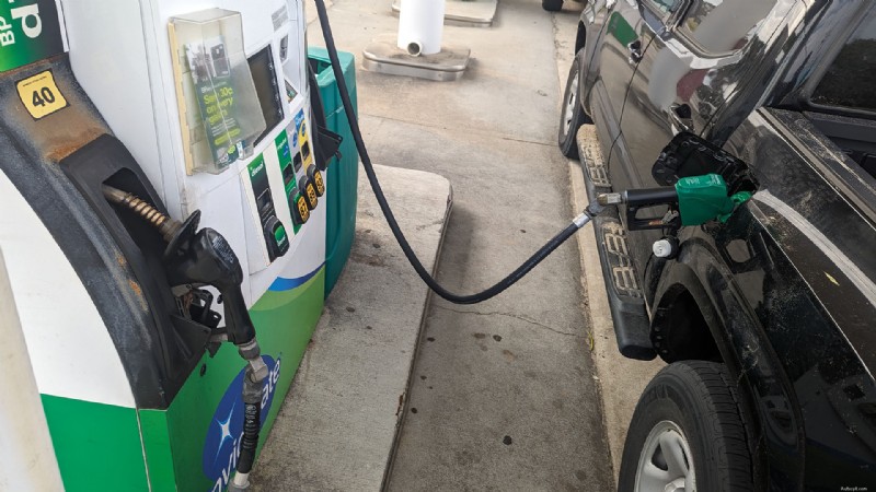 De gevolgen van het mengen van diesel met benzine in uw auto 