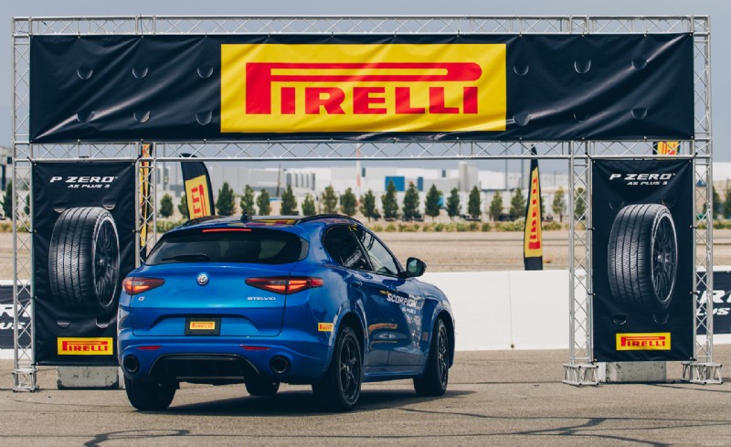 Pirelli P Zero AS Plus 3 Review:de all-season band die prestaties en betrouwbaarheid levert 