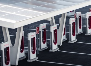 De volledige lijst van autofabrikanten die overstappen op Tesla s NACS EV-oplaadsysteem (bijgewerkt) 