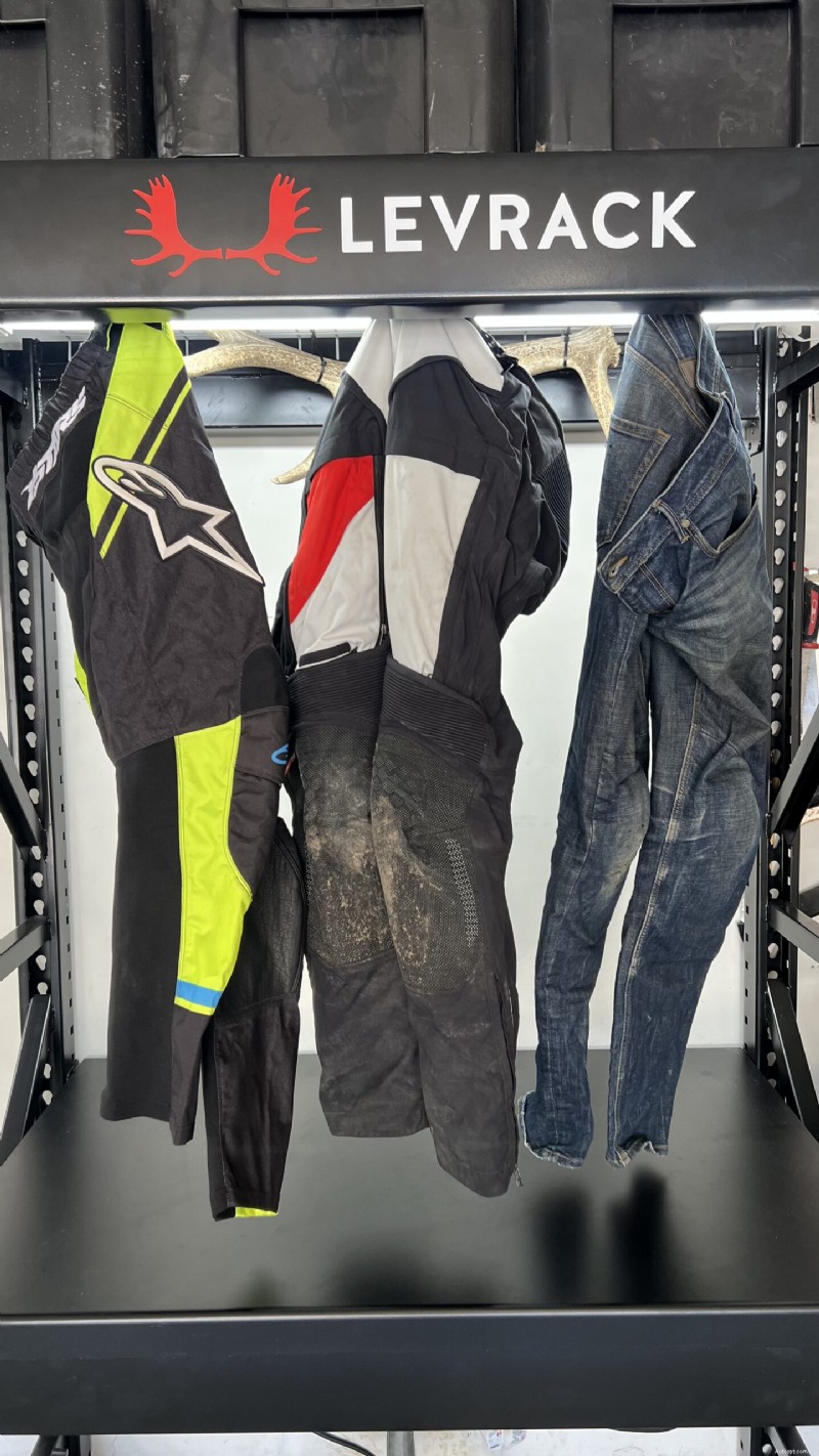 Hoe kies je de beste motorbroek:een praktische koopgids 