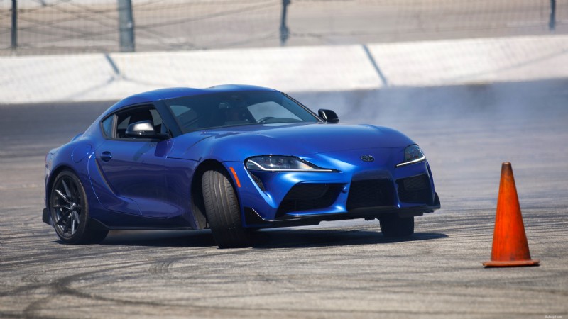Drifting 101:hoe u veilig en effectief aan de slag kunt 