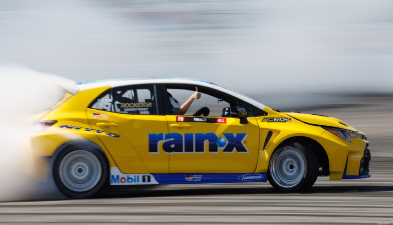 Drifting 101:hoe u veilig en effectief aan de slag kunt 