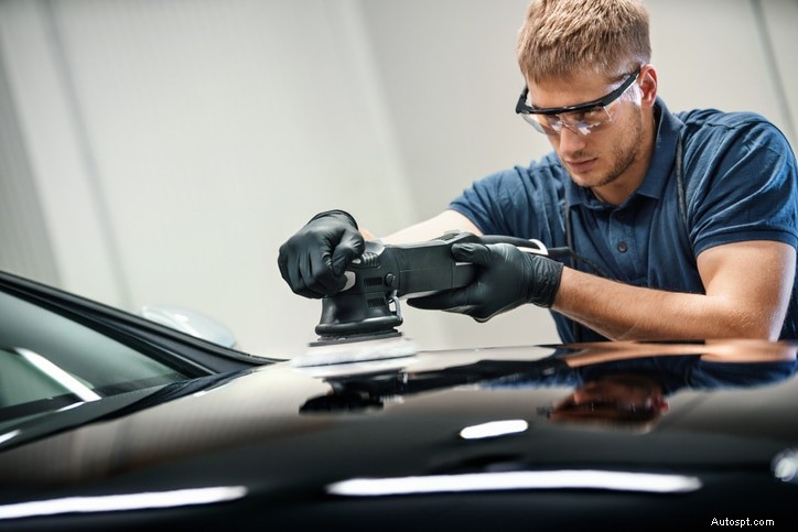 Afbladderende en afbladderende verf repareren:snelle stappen om de afwerking van uw auto te herstellen 