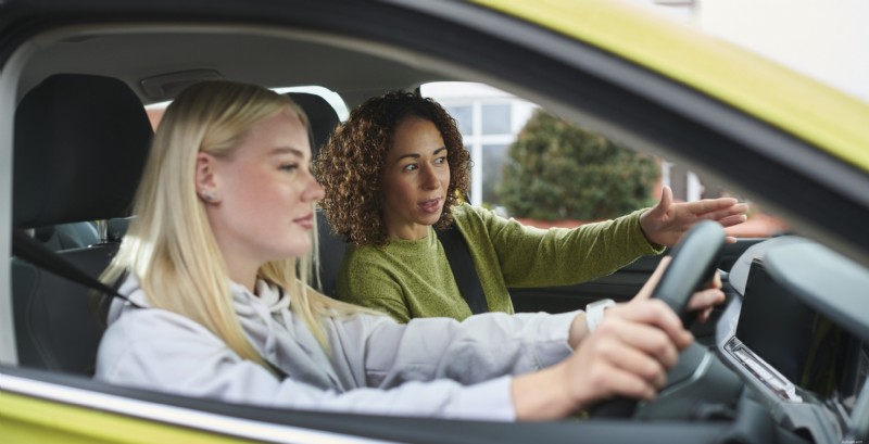 Moet u opfriscursussen voor autorijden overwegen? Een uitgebreide gids 