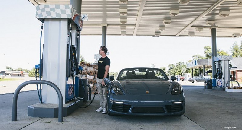 Premium en regulier gas mengen:wat u moet weten 