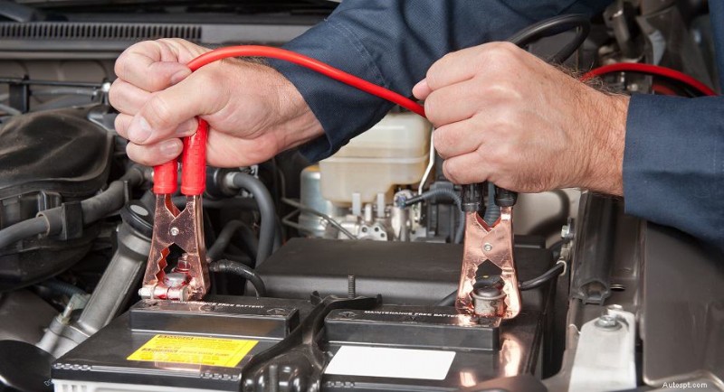 Waarom uw auto niet start terwijl radio en verlichting werken:diagnose en snelle oplossingen 