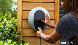 Ontdek of u in aanmerking komt voor de OZEV-subsidie voor oplaadpunten voor elektrische voertuigen en bespaar op EV-kosten 