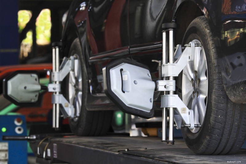 Wieluitlijning en balancering:essentiële stappen voor soepel en veilig rijden 